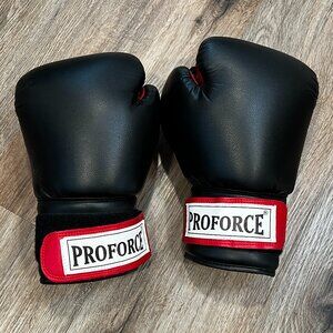 ProForce Leatherette Boxing Gloves 8oz
